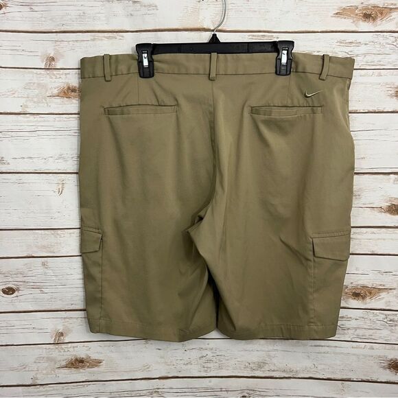 Nike Golf Tan Brown Active Athletic Mens Shorts Standard Fit - Picture 3 of 4